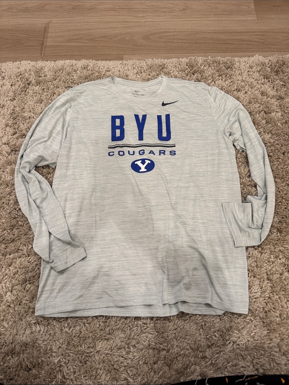 Nike BYU Cougars Long-Sleeve Tee - Light Gray and Blue